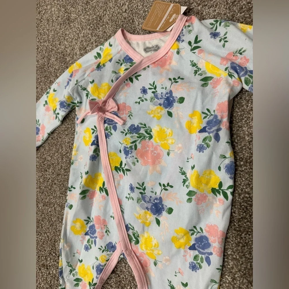 Mud Pie Baby Girls Blue Floral Kimono Style Footed Sleeper Size 3-6 Months NWT